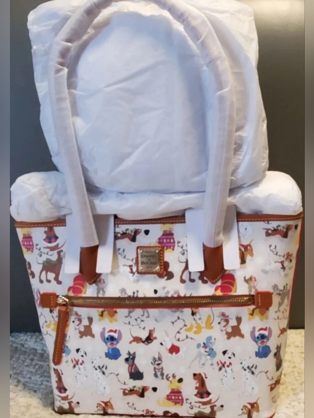 Disney Dogs Dooney & Bourke Christmas Tote Bag Santa Tails Holiday Stitch 2021